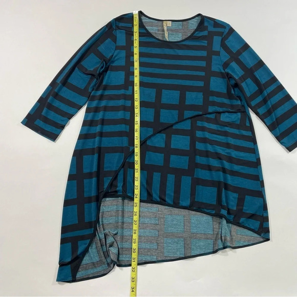 Comfy USA Asymmetrical Tunic Top Blue Black Stripe - Picture 6 of 7